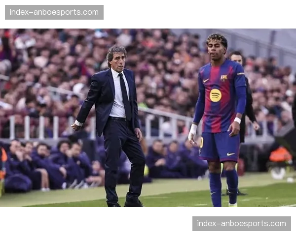 西甲争冠悬念进入白热化阶段,巴萨重回榜首但皇马仍存在逆转可能 西甲争冠悬念进入白热化阶段,巴萨重回榜首但皇马仍存在逆转可能