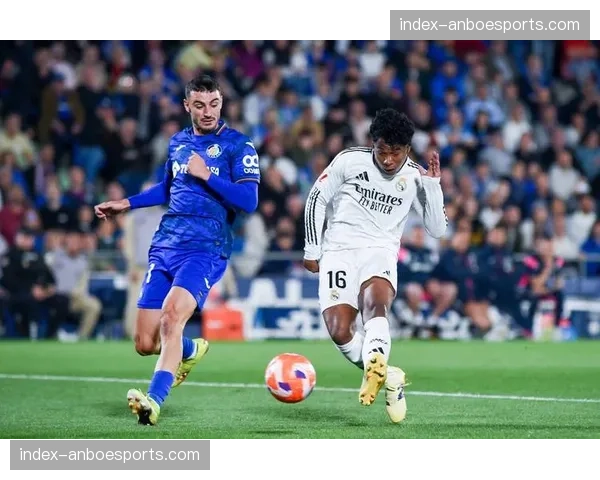 西甲计划在2026-27赛季全面应用半自动越位技术，三月进行最终测试